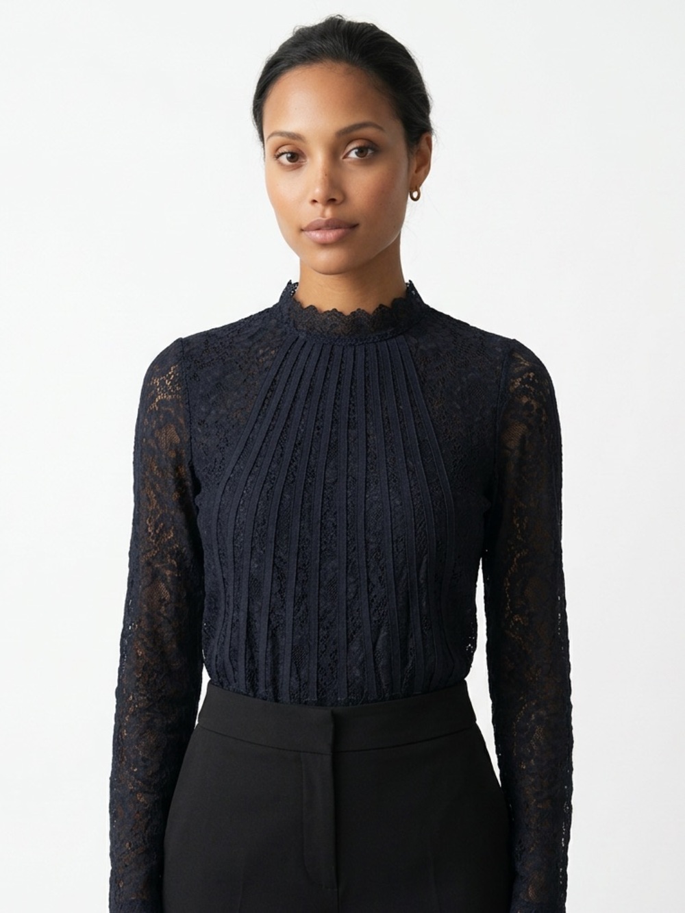 CHOKLATE PARIS | Navy Lace Pintuck High-Neck Blouse Women’s Size Small